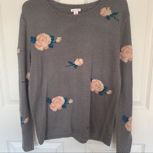 Xhilaration Gray Floral Print Sweater
